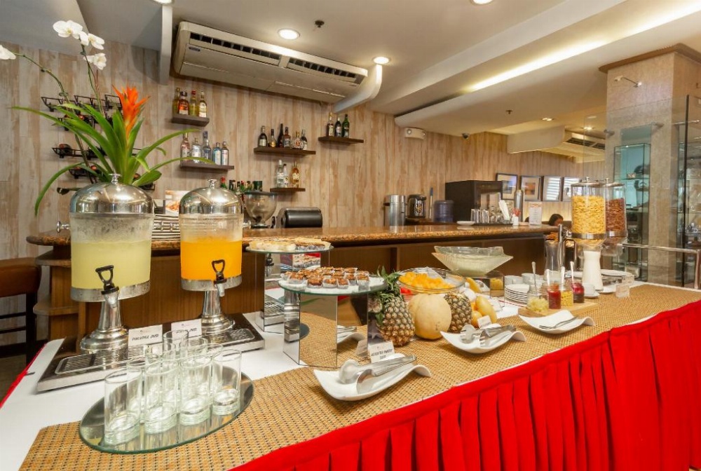 Microtel Inn & Suites By Wyndham Manila/At Mall Of Asia Image 11